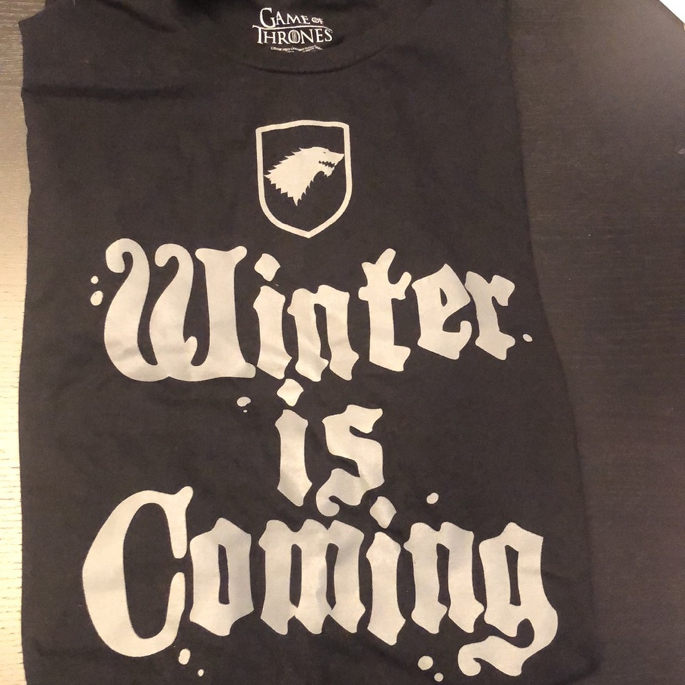 Game of Thrones tshirt Large